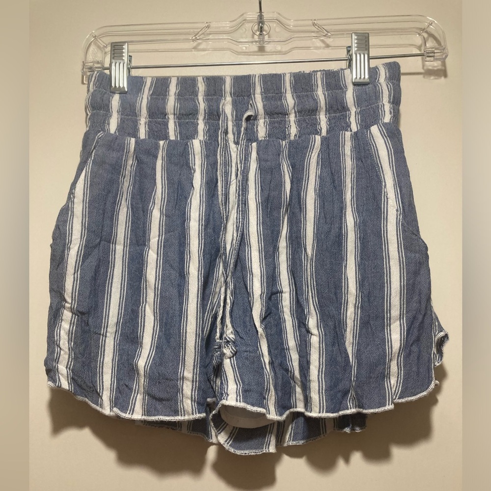 Hollister shorts